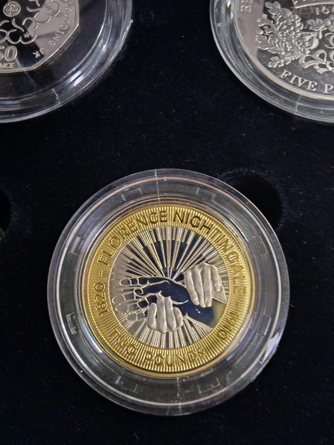 长老汇蛇年精选第六十九场拍卖 2010英国年度5枚精制加厚银币套币，盒证全，钢琴烤漆，2500套，当年出厂价299英镑，2024年同等套币已上涨到669英镑