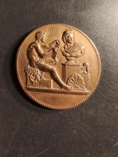 老王徽章第160期 -  法国巴黎市成人绘画竞赛大铜章     直径41mm.   重量33.8g