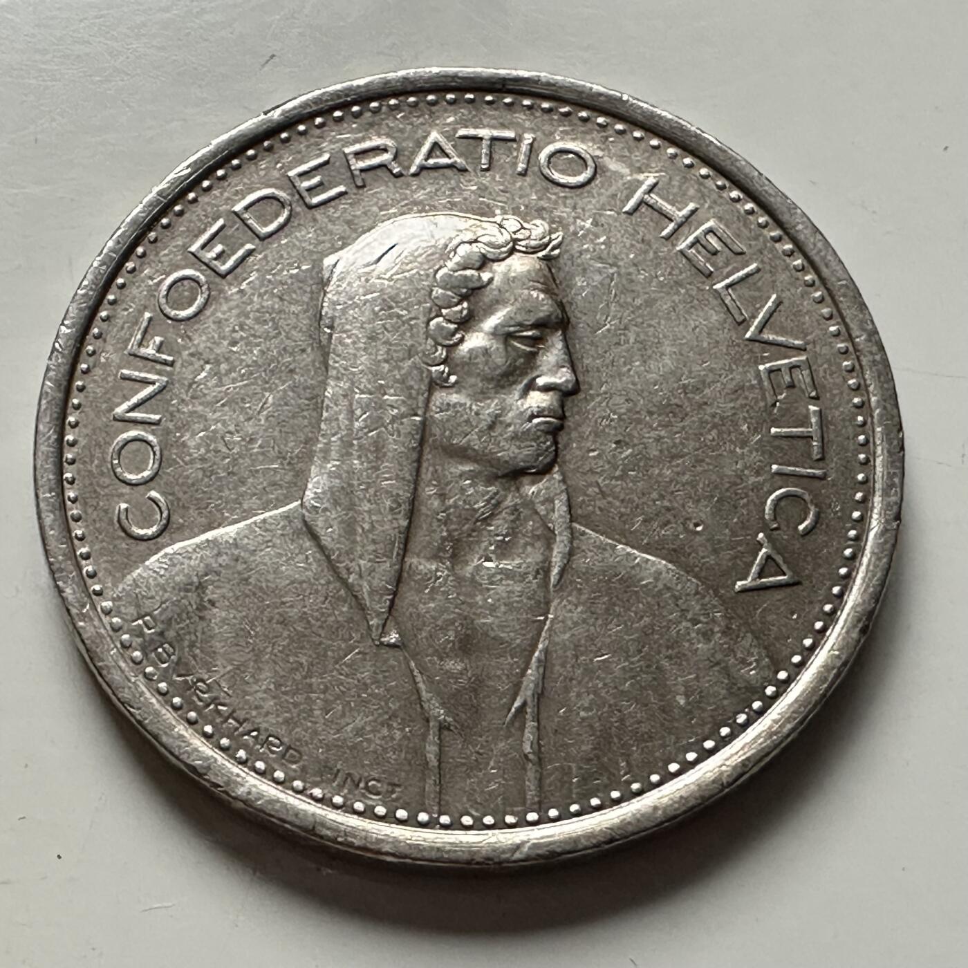 🌹外币初藏🌹🐯2025年第122场  每周二四六晚8️⃣点 接代拍 瑞士1968年5法郎b