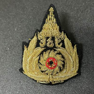 西秦中古拍卖第六十三期 - 泰国皇家陆军将官帽徽 金属刺绣