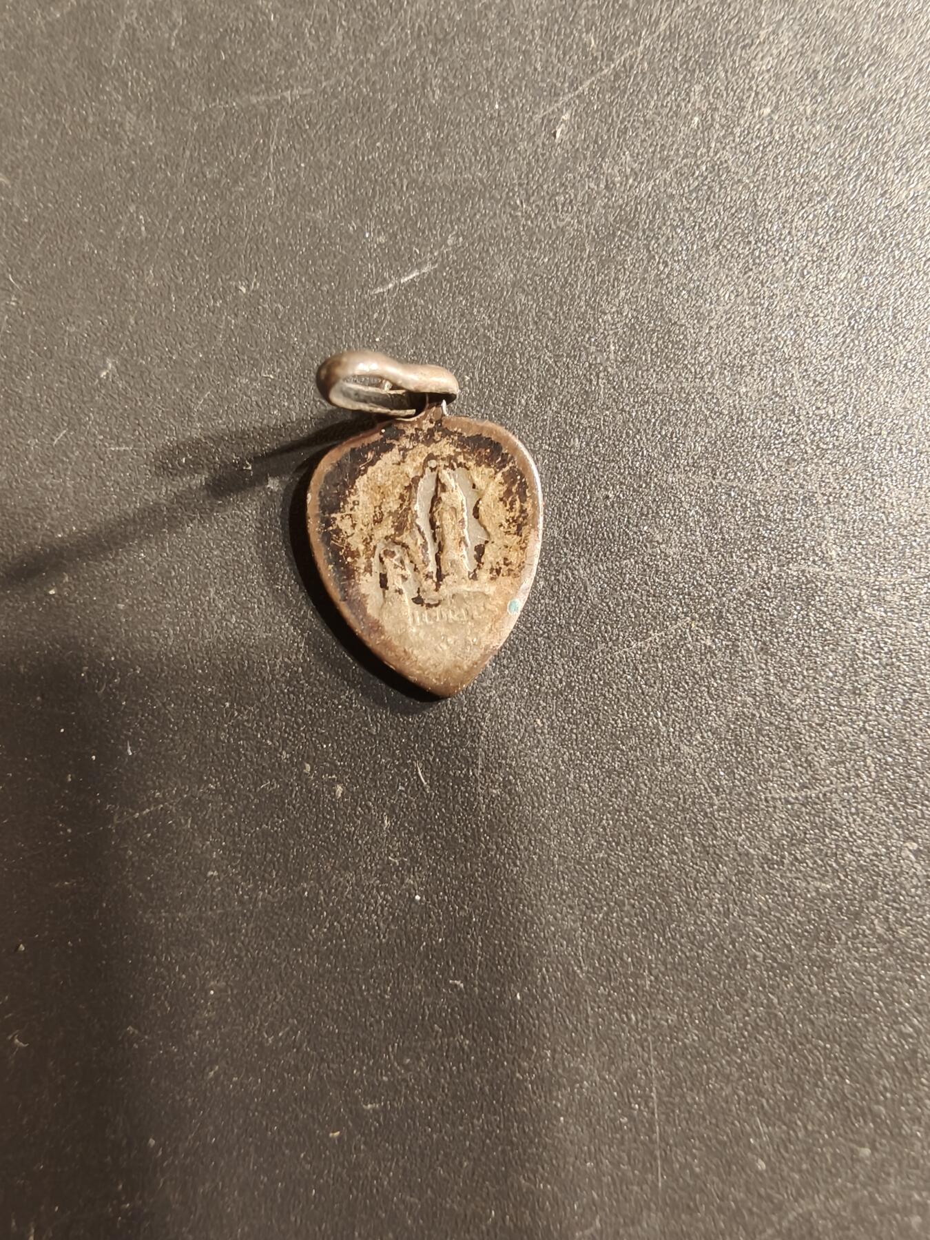 老王徽章第160期 法国天主教会纪念章