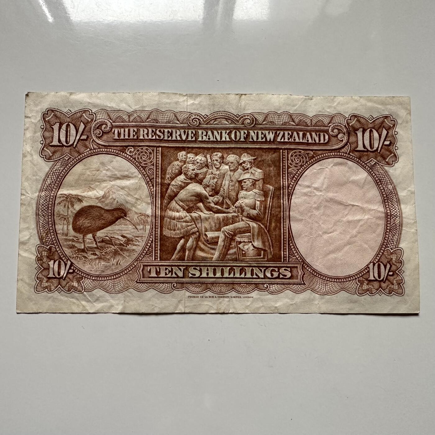 🌹外币初藏🌹🐯2025年第122场  每周二四六晚8️⃣点 接代拍 新西兰1940版10先令