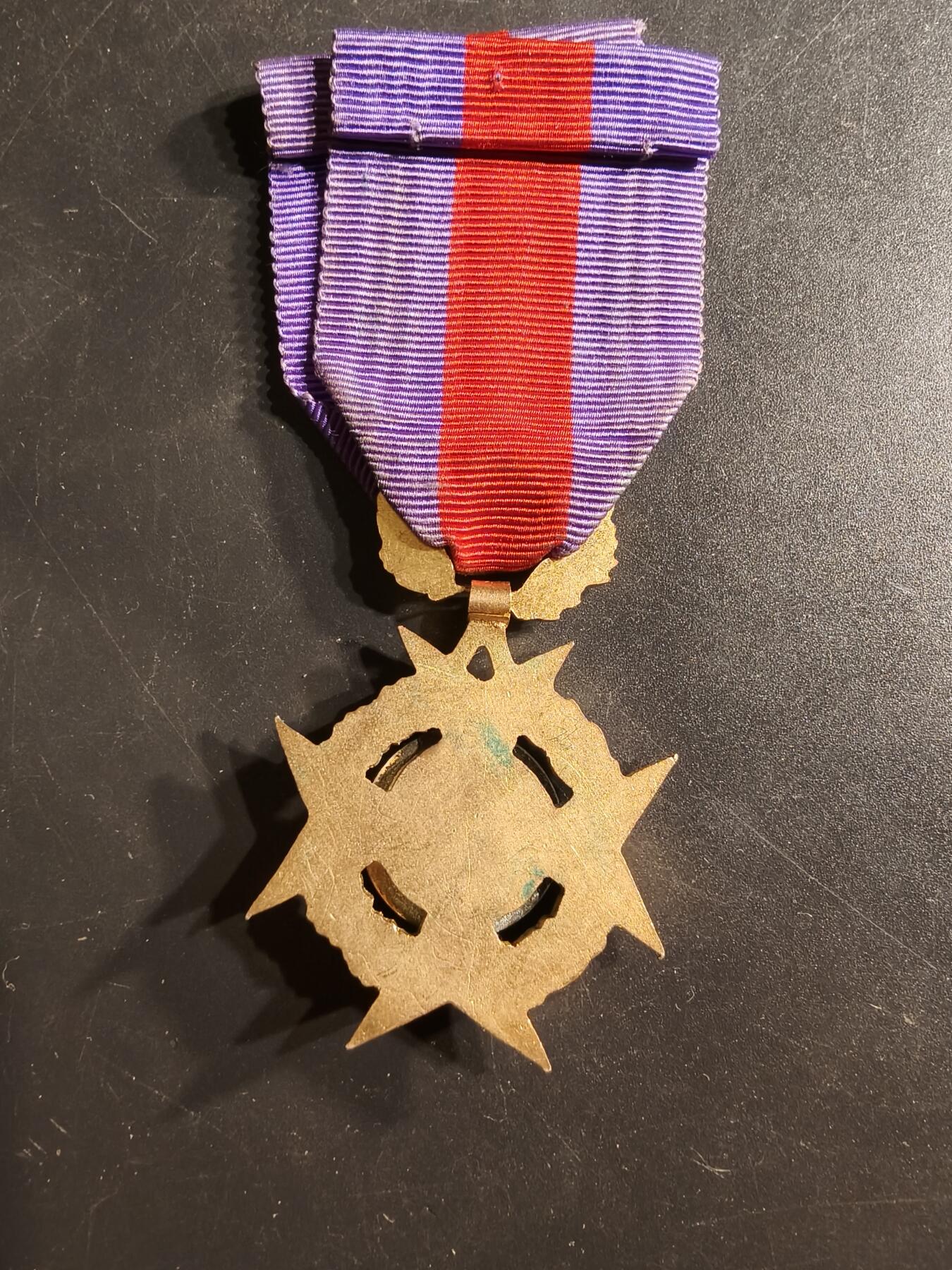 老王徽章第160期 法国骑士级海外功绩勋章 