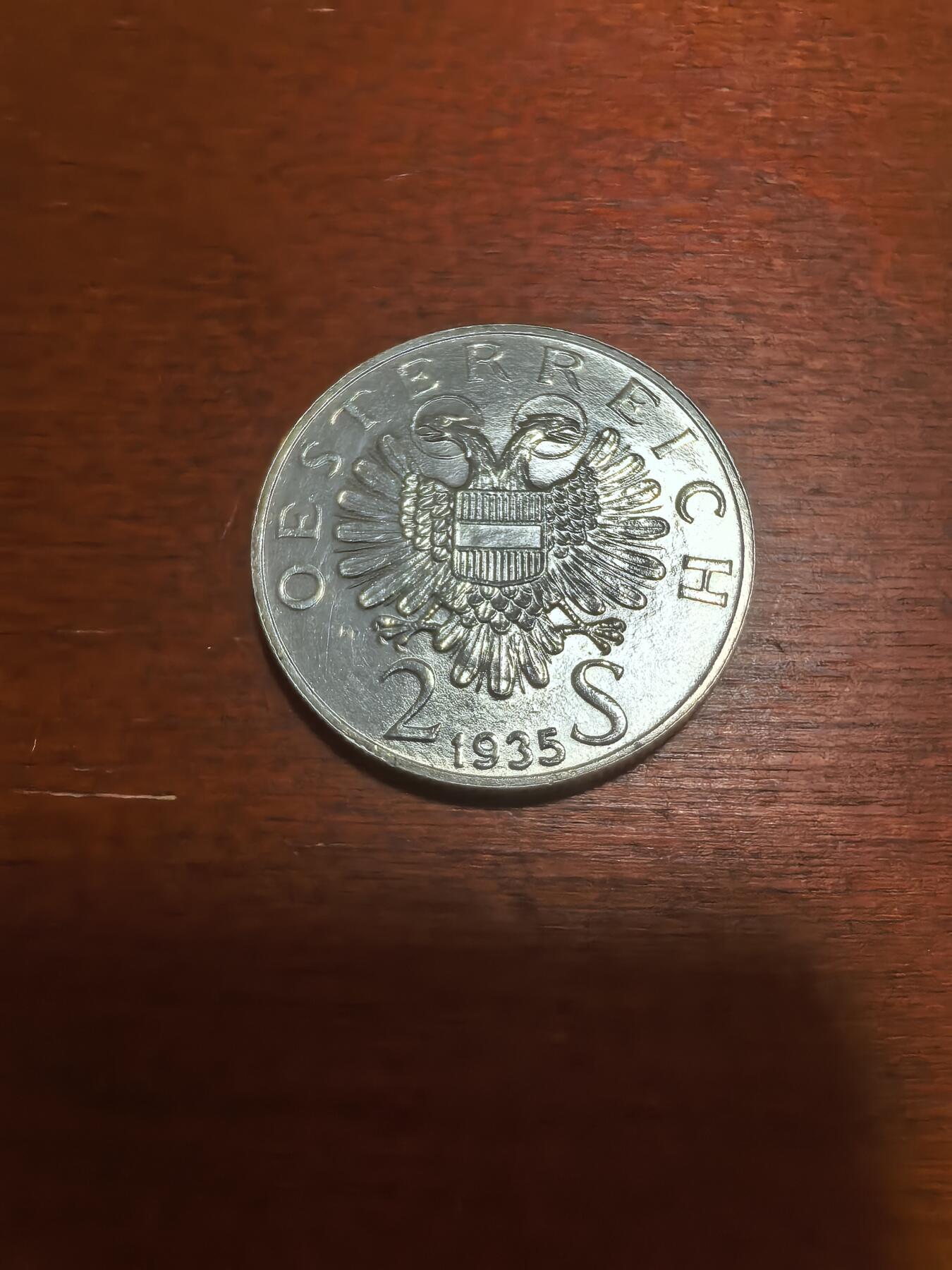 长老汇蛇年精选第六十九场拍卖 1935奥地利卡尔·卢埃格尔逝世25周年2先令银币，12克640银