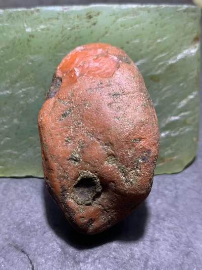 精美冰飘红皮柿子红开窗料南红玛瑙原石一颗， - 精美冰飘红皮柿子红开窗料南红玛瑙原石一颗，