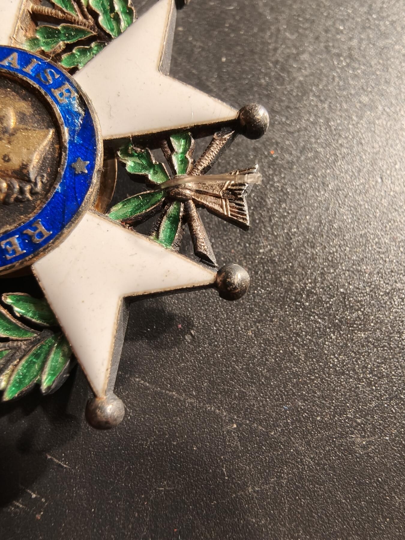 老王徽章第160期 法国骑士级荣誉军团勋章    原盒    银质珐琅    三共版本