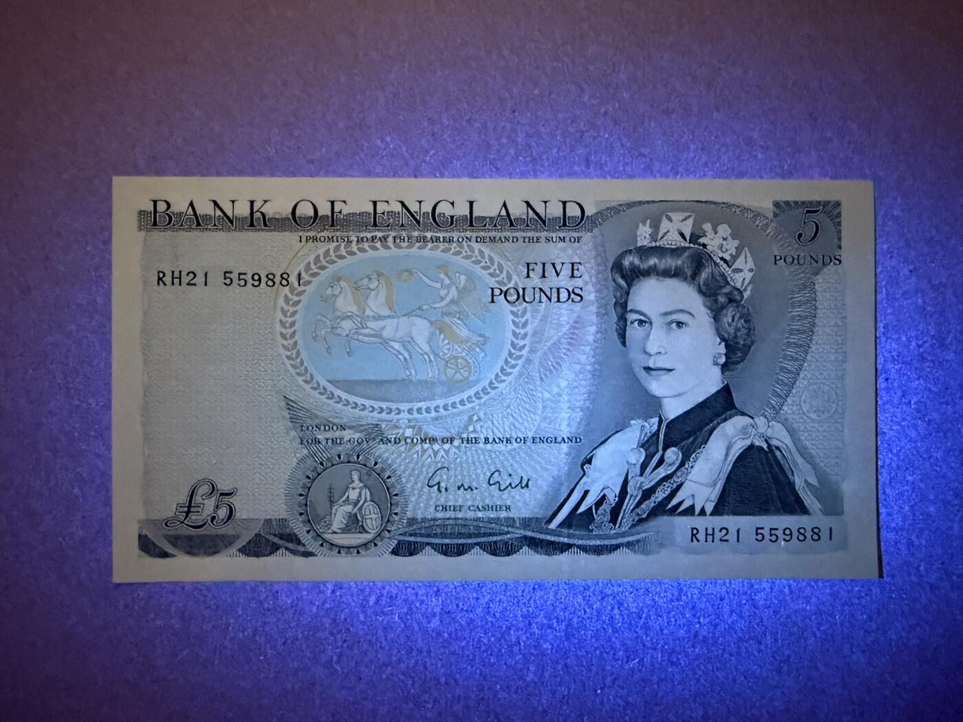 《艾美收藏》第218期-11.2周日外币荟萃