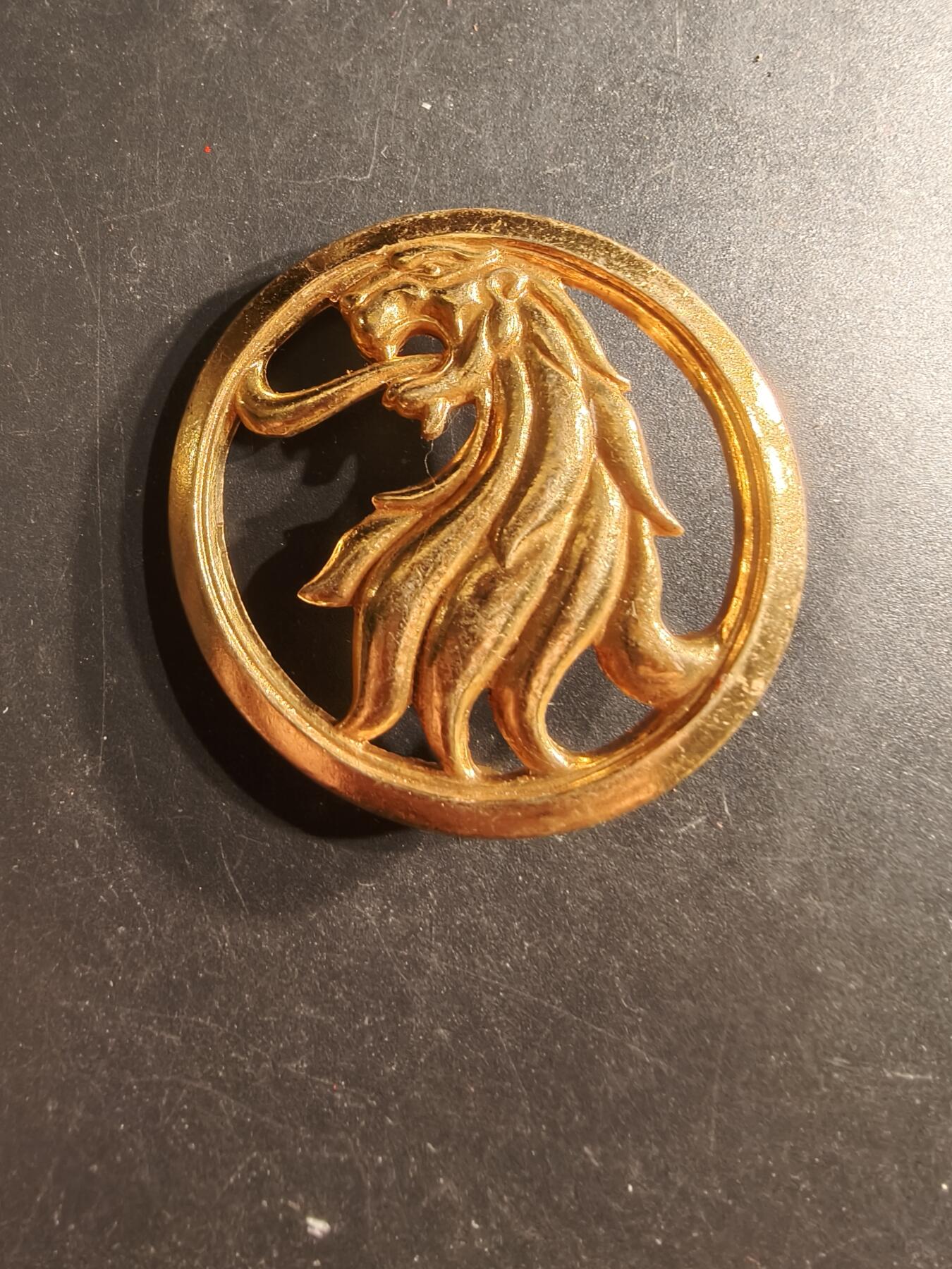 老王徽章第160期 法国军事预备役军官贝雷帽徽 