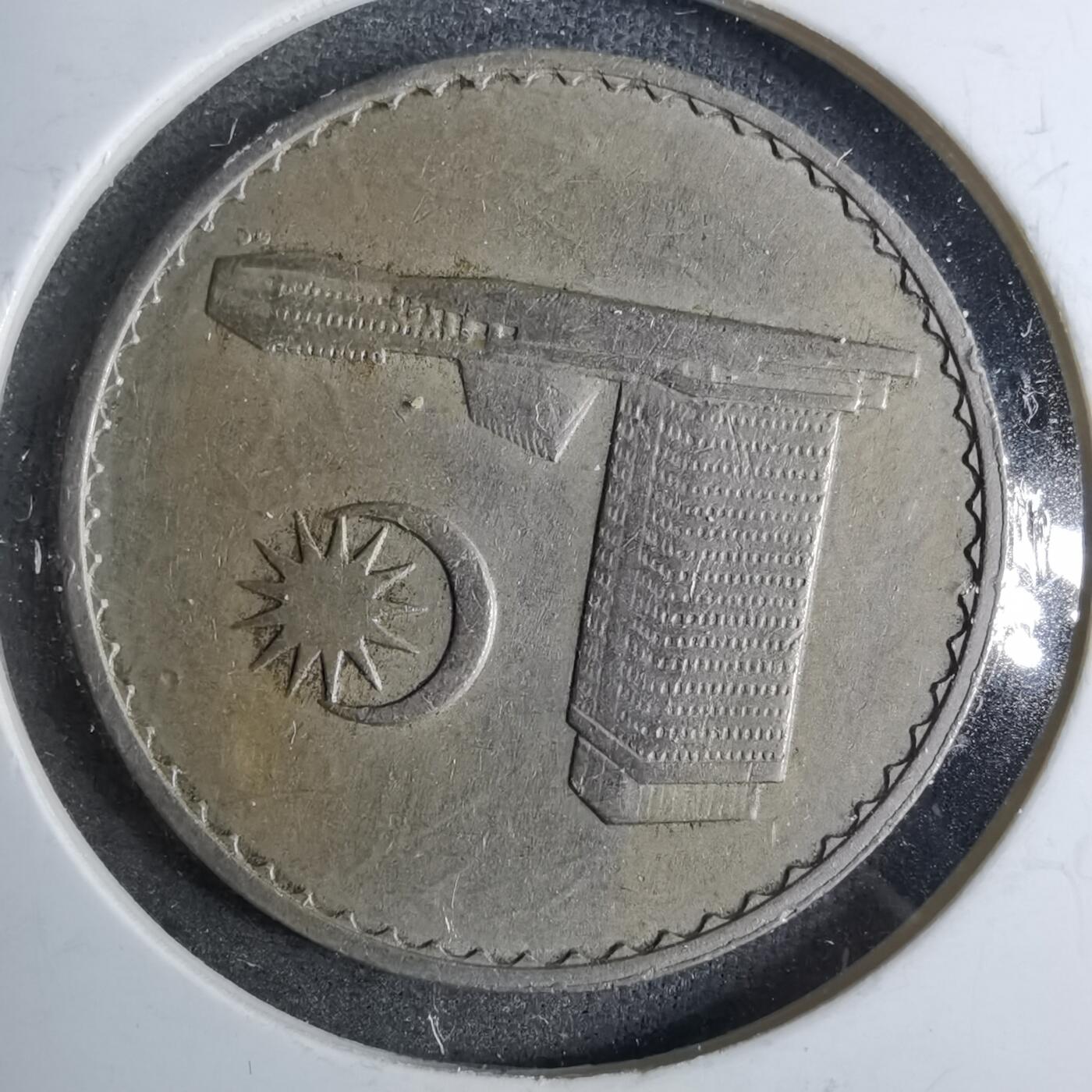 沼泽如烟--第886场