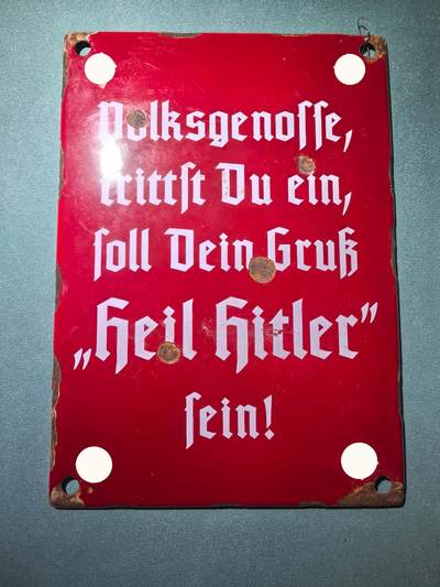 盛世勋华——号角文化勋章邮票专场拍卖第286期 - 德国（1939）Heil小胡子口号大尺寸搪瓷章牌 长35厘米宽30厘米 极为少见