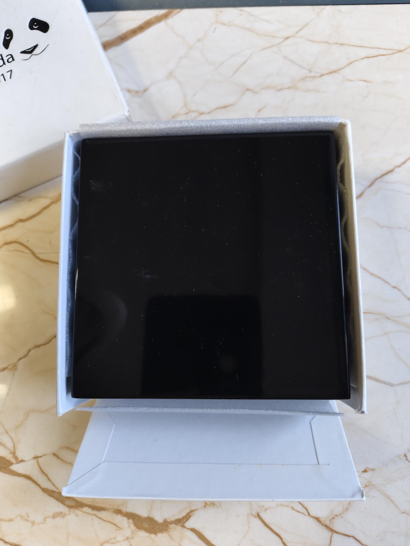 第180期拍卖【长期征集拍品】【北京币展专场】 库克2017年幸运母子大熊猫仿古异形纪念银币，999银，88克，发行888枚