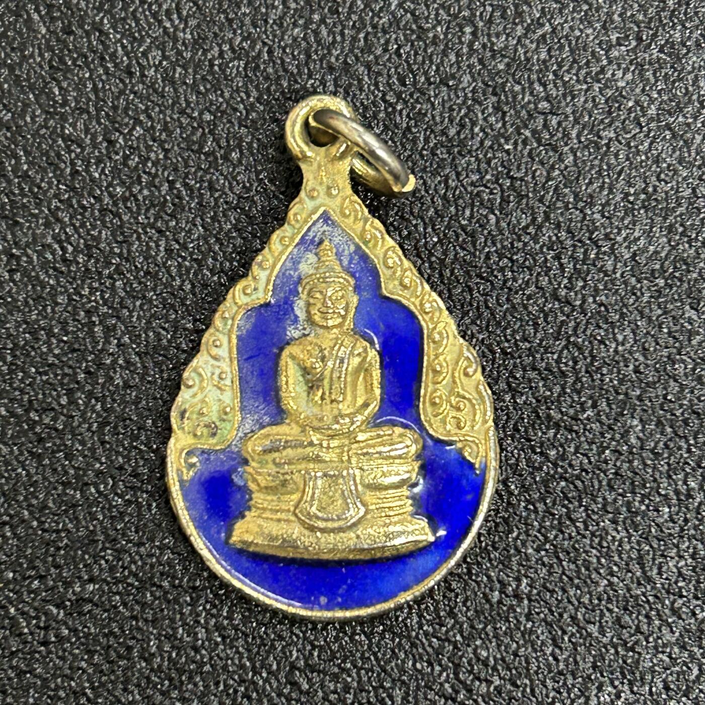 西秦中古拍卖第六十三期  泰国早期佛牌 珐琅 泰国早期佛教纪念章