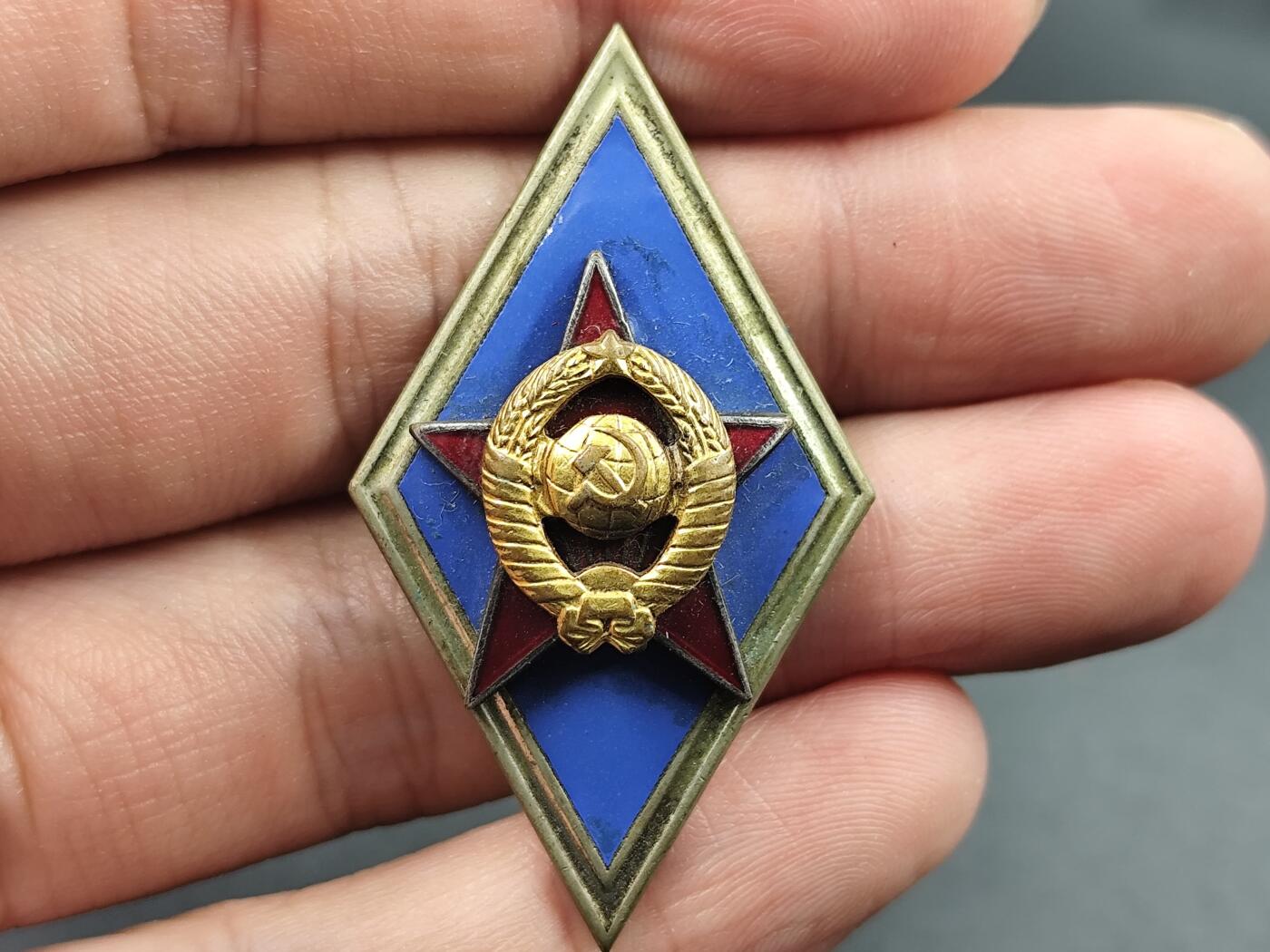 10月底 冲业绩 来一波精品证章场子