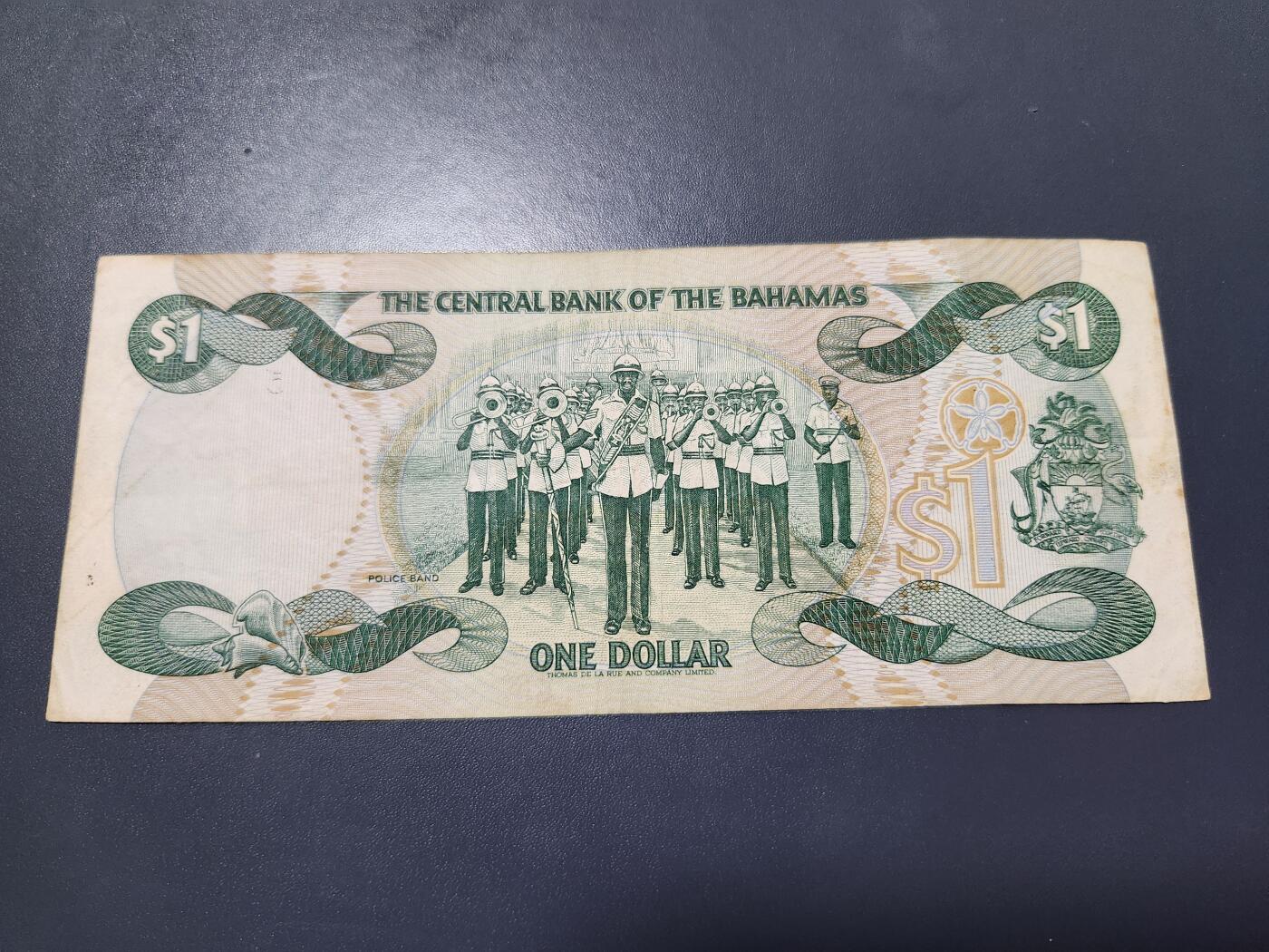 11月1号晚上8点 外国纸币自动截拍第50场 巴哈马1元女王原票