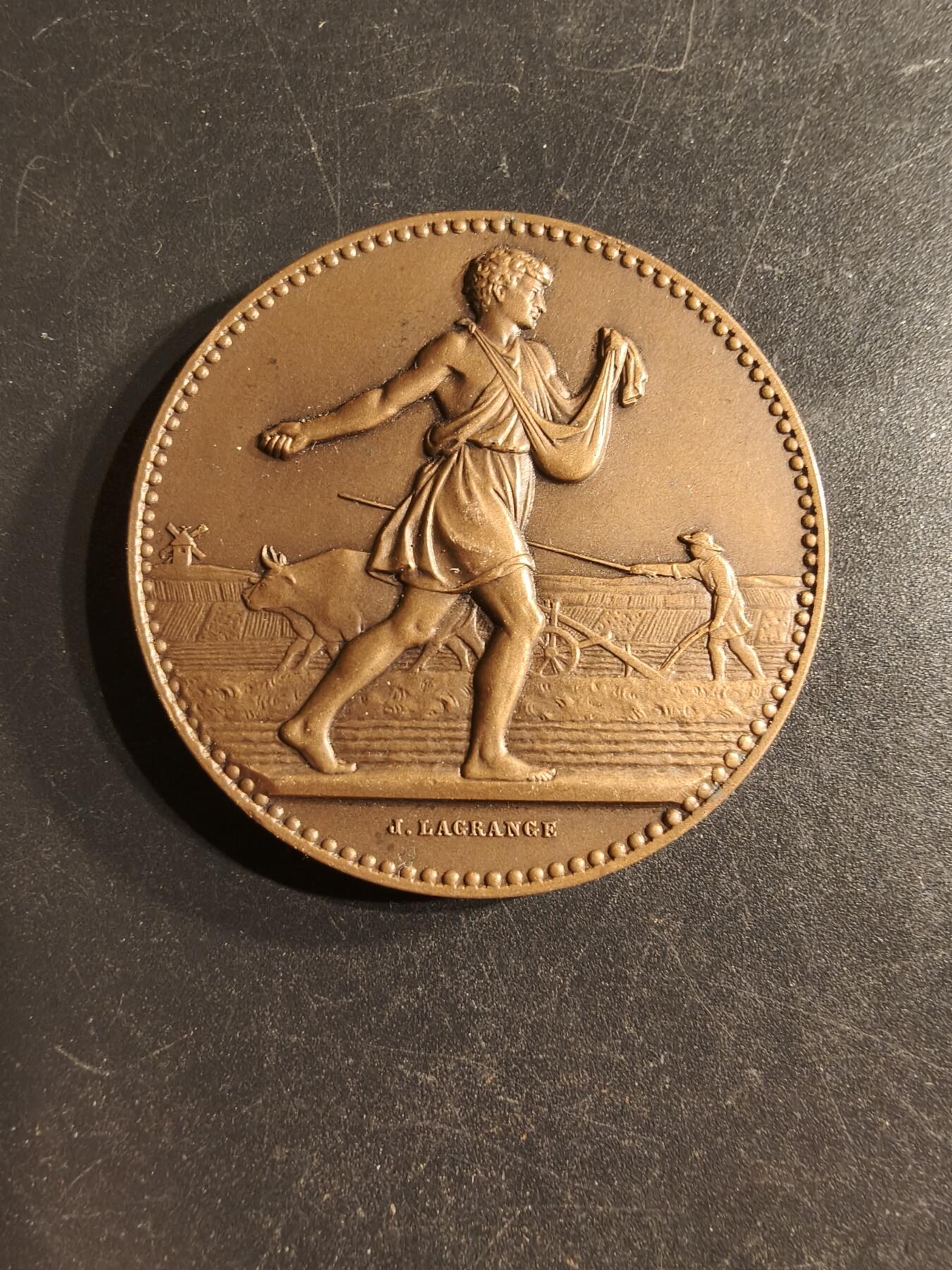 老王徽章第160期 法国农业协会大铜章     播种     直径41mm.    重量36.3g