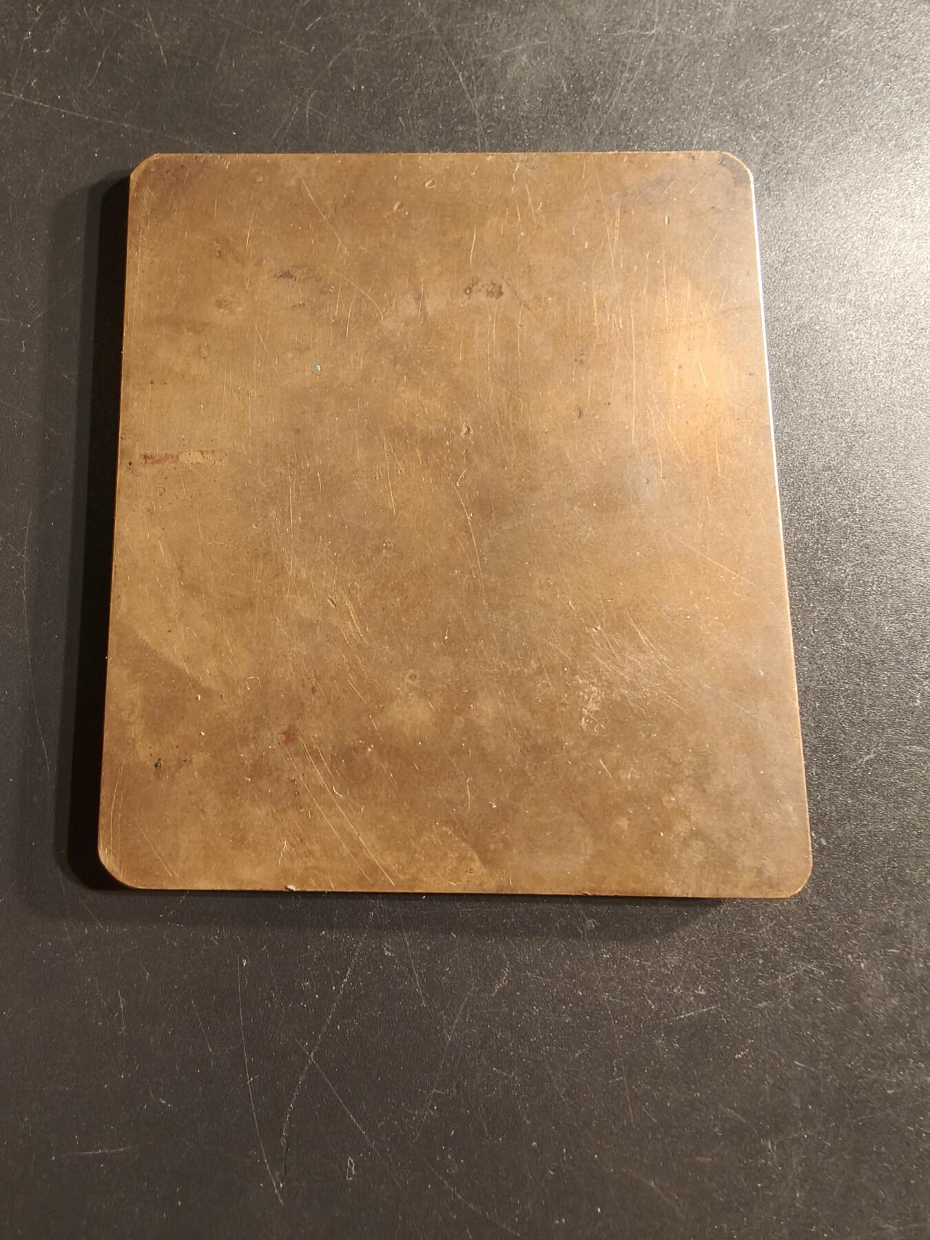 老王徽章第160期 法国巴黎医学院教授保罗•克努方形大铜章     尺寸78×68mm.    重量178.5g