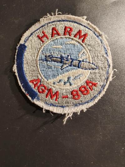 老王徽章第160期 - 美国AGM-88高速反辐射导弹发射组臂章