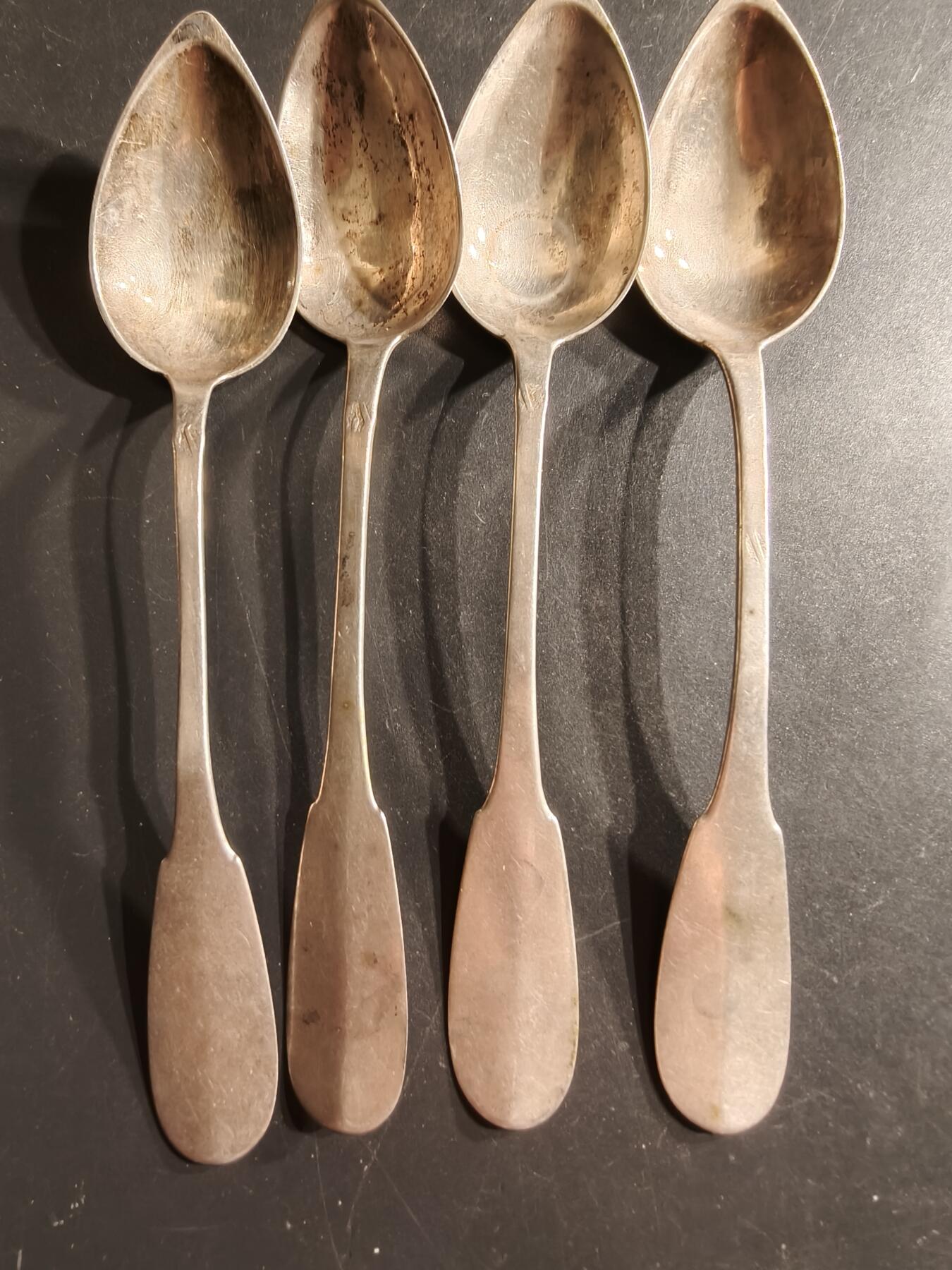 老王徽章第160期 法国银餐具一组     57g.     800银