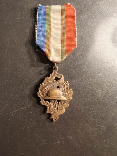 老王徽章第160期 - 法国一战UNC老兵协会奖章 