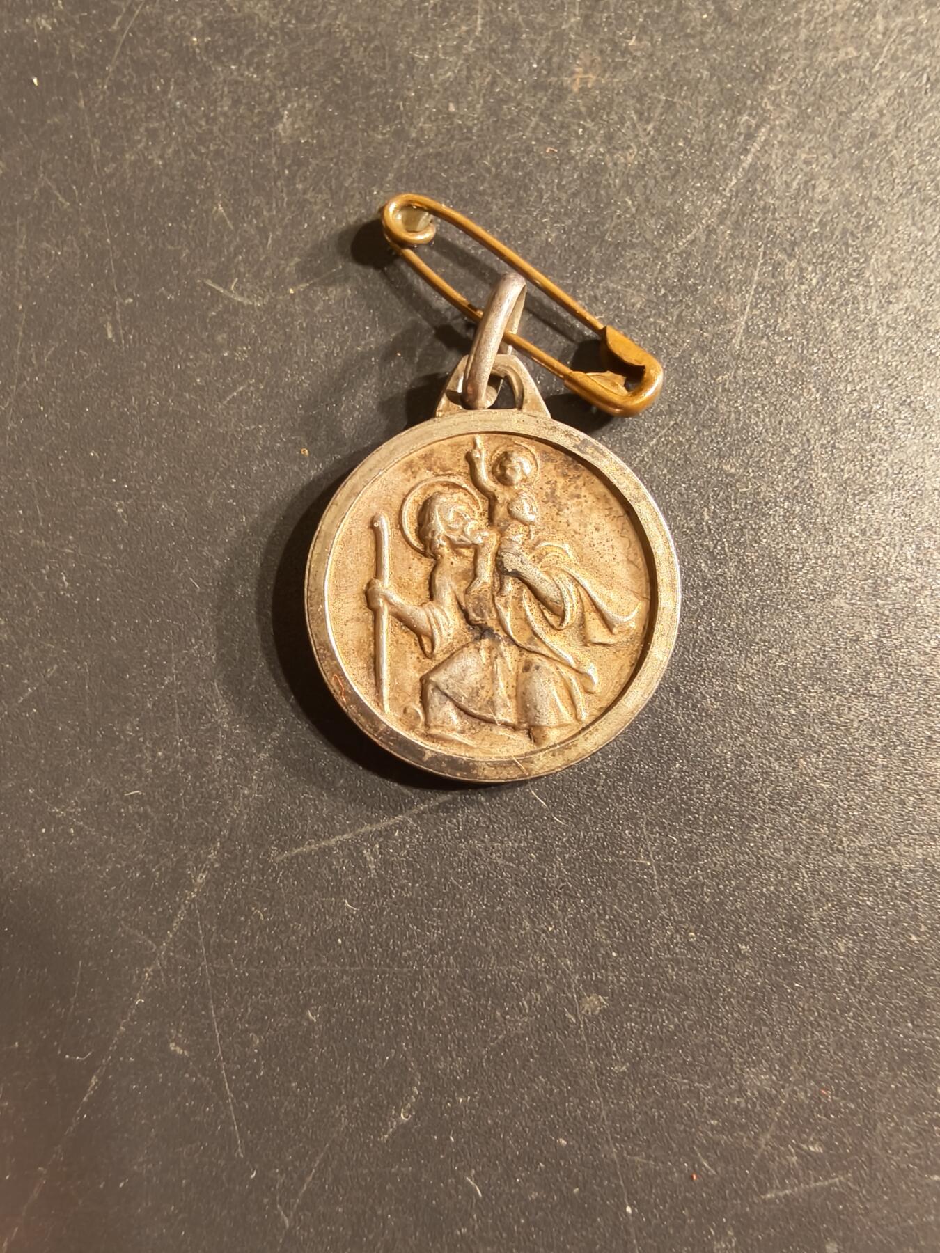 老王徽章第160期 法国天主教会纪念章