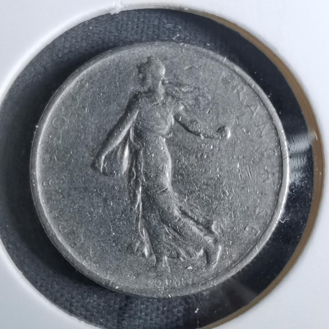 沼泽如烟--第886场 法国1965年半法郎