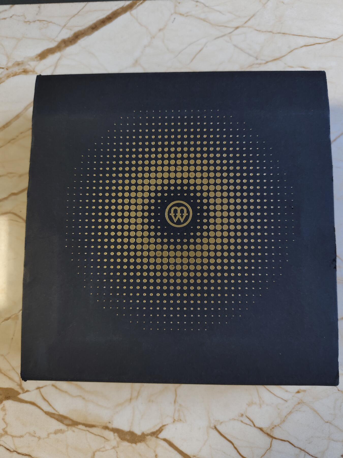 第180期拍卖【长期征集拍品】【北京币展专场】 喀麦隆2021年太阳系系列天王星钌化镀金彩印银币，有氧化，17.5克，999银，发行555枚