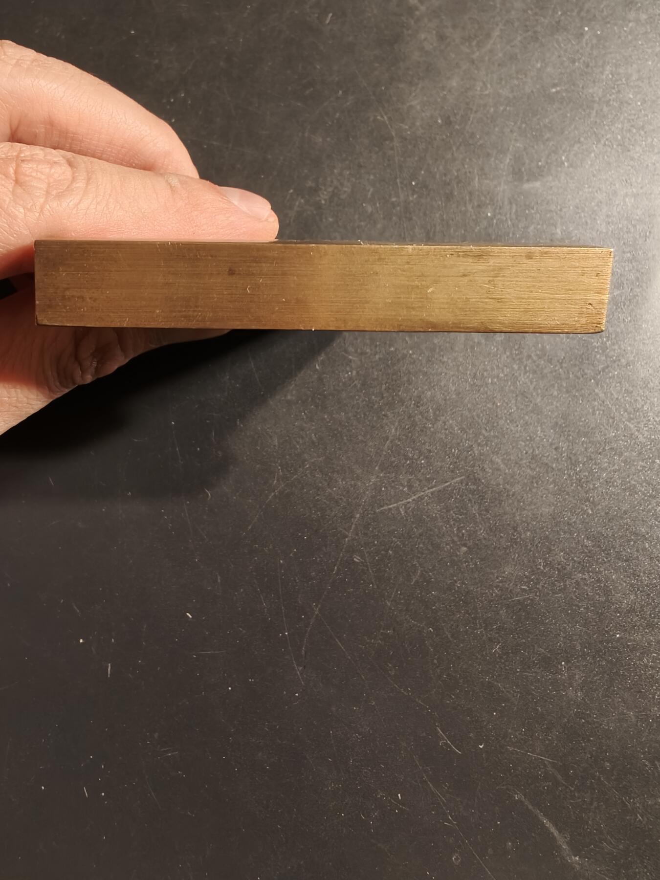 老王徽章第160期  德国“合唱”主题方形大铜章      高浮雕     尺寸：75×60mm.    重量176.9g.    德国雕塑家路德维希·施瓦布作品