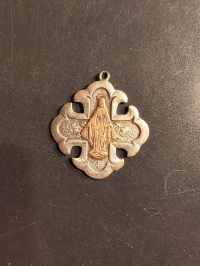 老王徽章第160期 - 法国天主教会纪念章