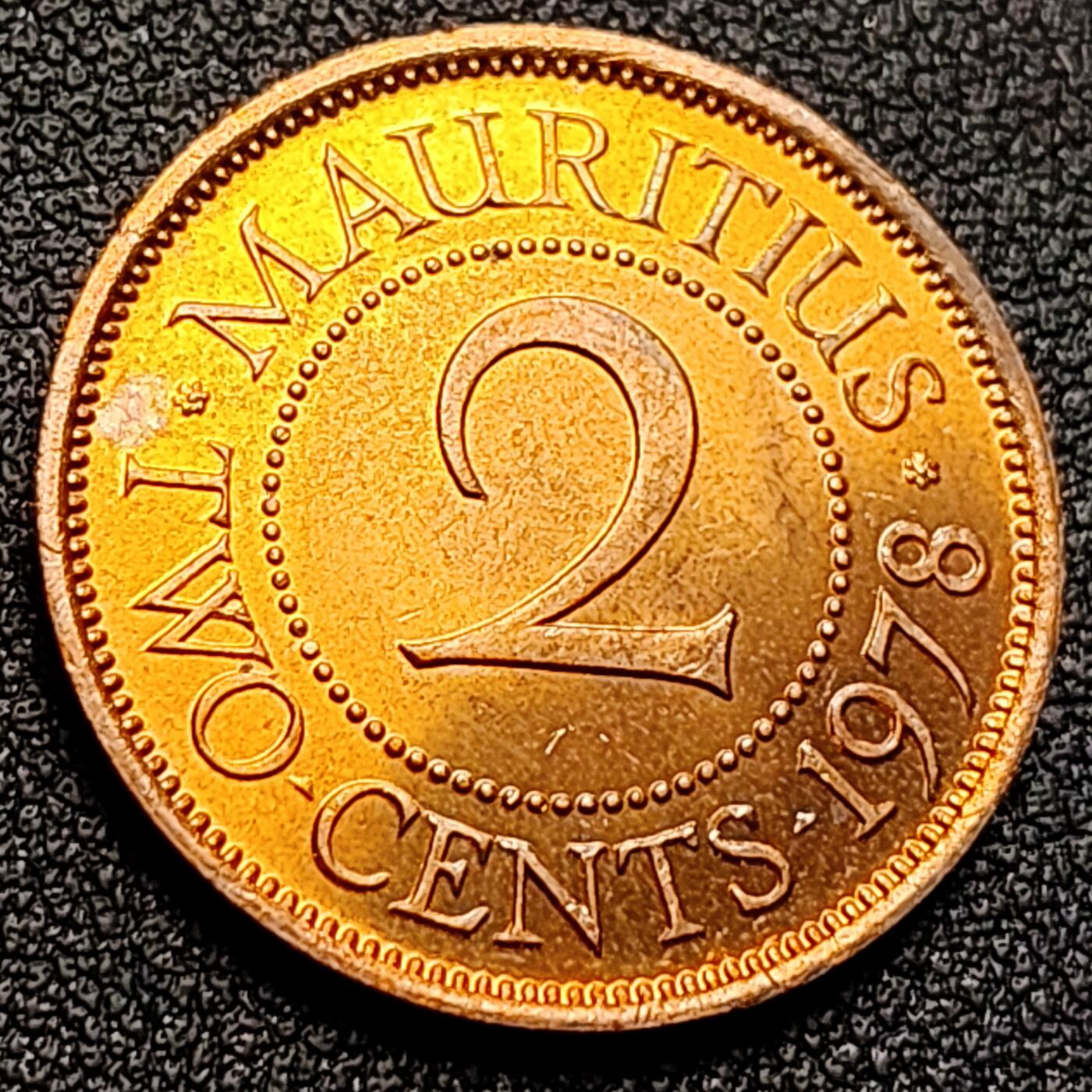 泉币菌-第122场-精品福利场 铜光美品 英属毛里求斯 1975年2分铜币 直径约23.5mm 伊丽莎白二世