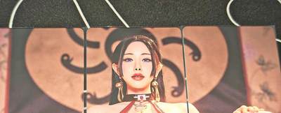 绝对不正常的拍卖场 不寄存! - coser卡九张（正面九张炫彩图，反面九拼）