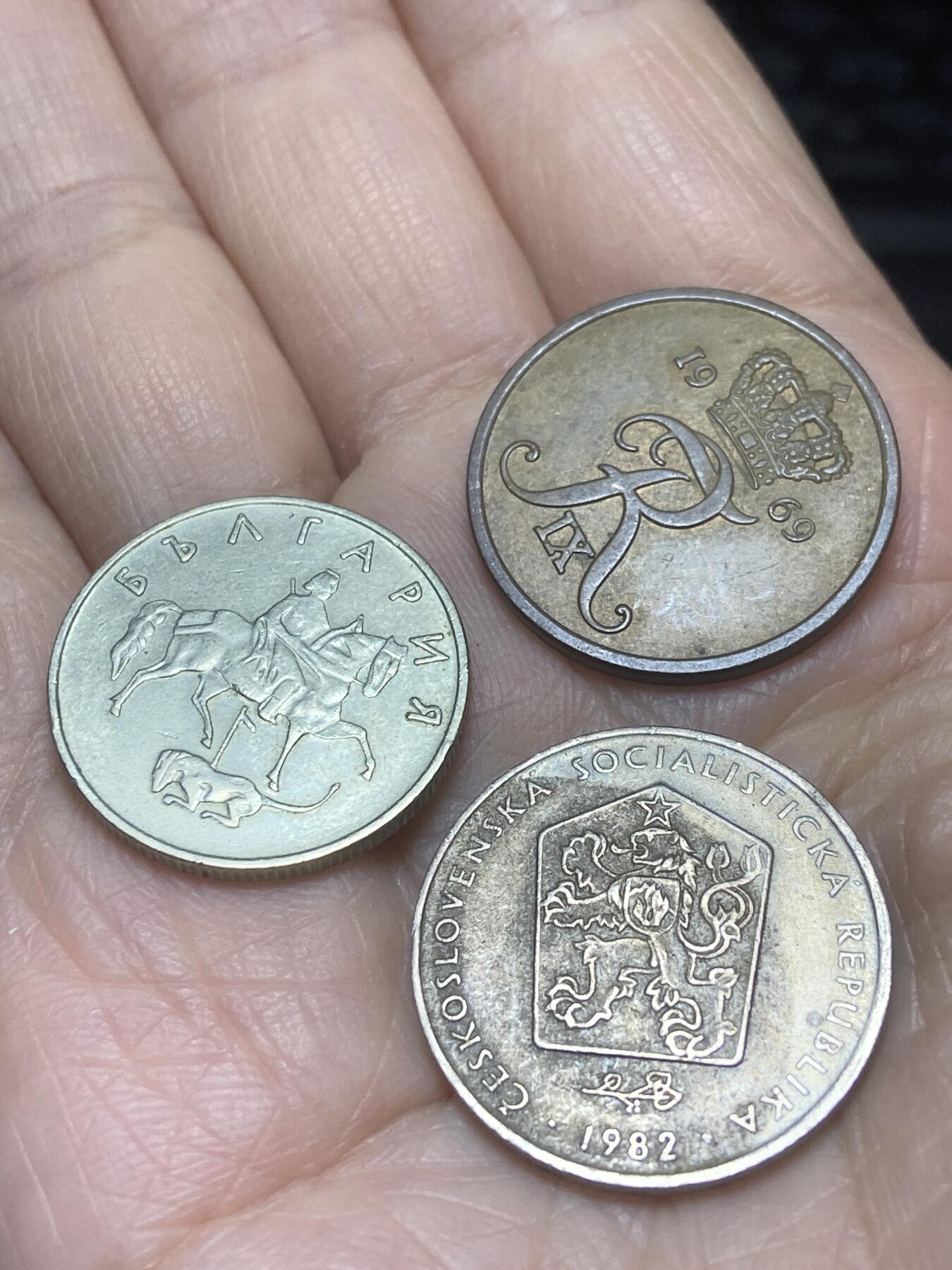 2025年第一百二十场(总第一百四十六场）外国好品散币(免佣金) 各国散币3枚：保加利亚🇧🇬1999年50斯托丁基，丹麦🇩🇰1969年5欧尔，捷克斯洛伐克🇸🇰1982年2克朗