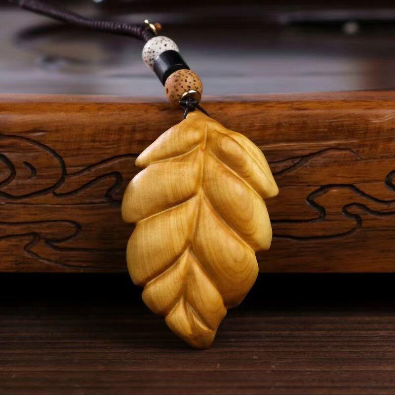 听雨轩（14）木雕 小叶黄杨木雕刻一叶暴富手把件 6cm