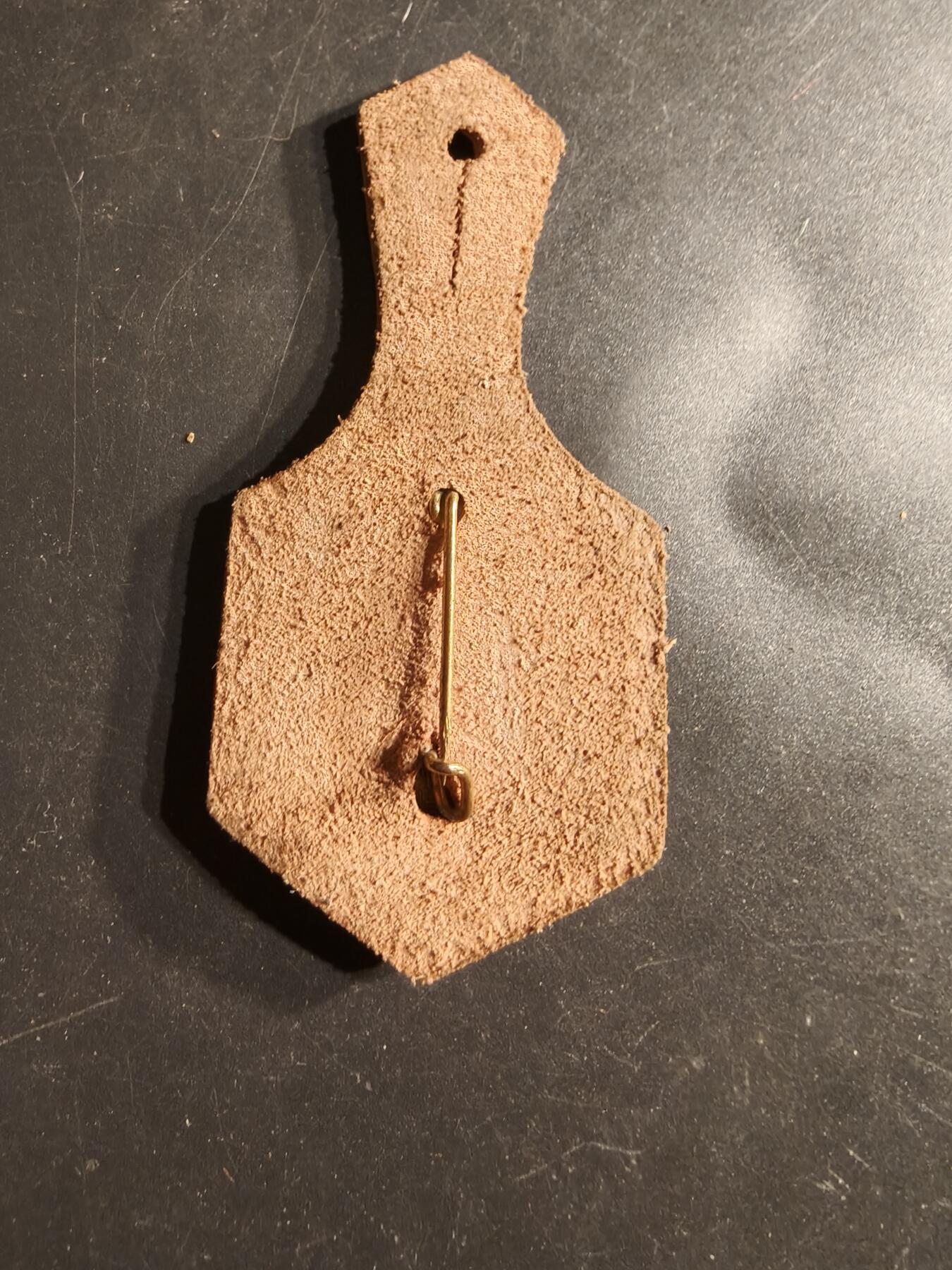 老王徽章第160期  法国炮兵学校证章