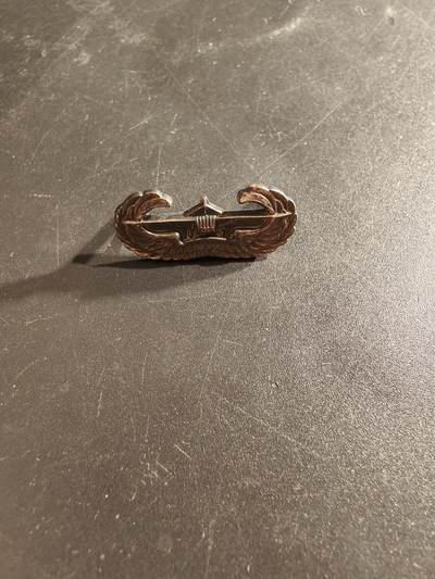 老王徽章第160期 - 美国滑翔机飞行员技能章     包银     少见0.75英寸