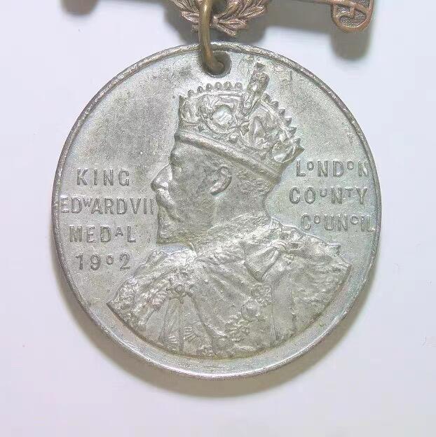 英国1907年 爱德华七世高浮雕精制大合金章 带铭牌 40MM