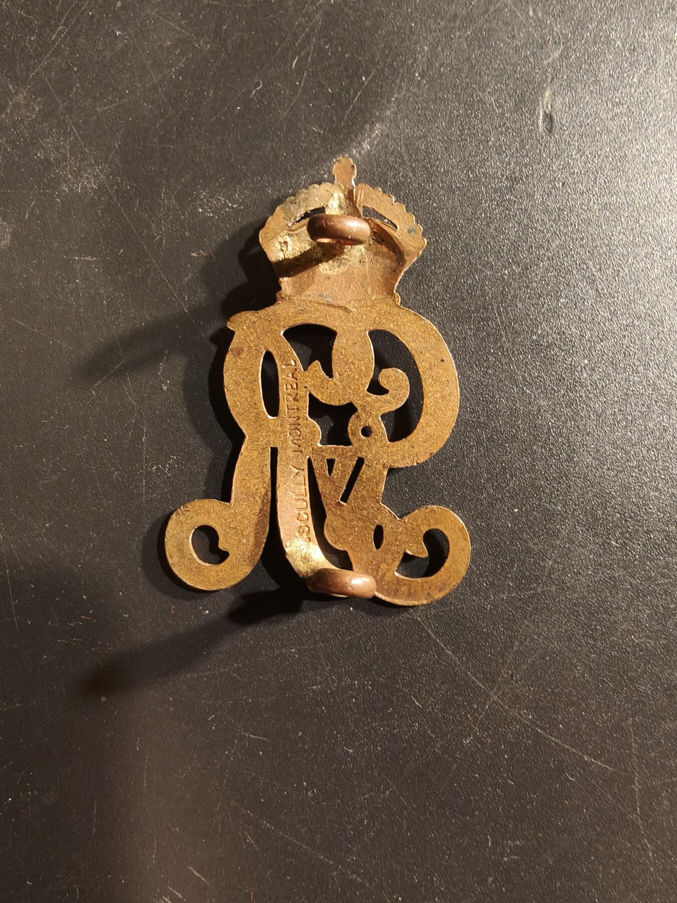 老王徽章第160期 英国诺福克义勇骑兵团帽徽     一战时期