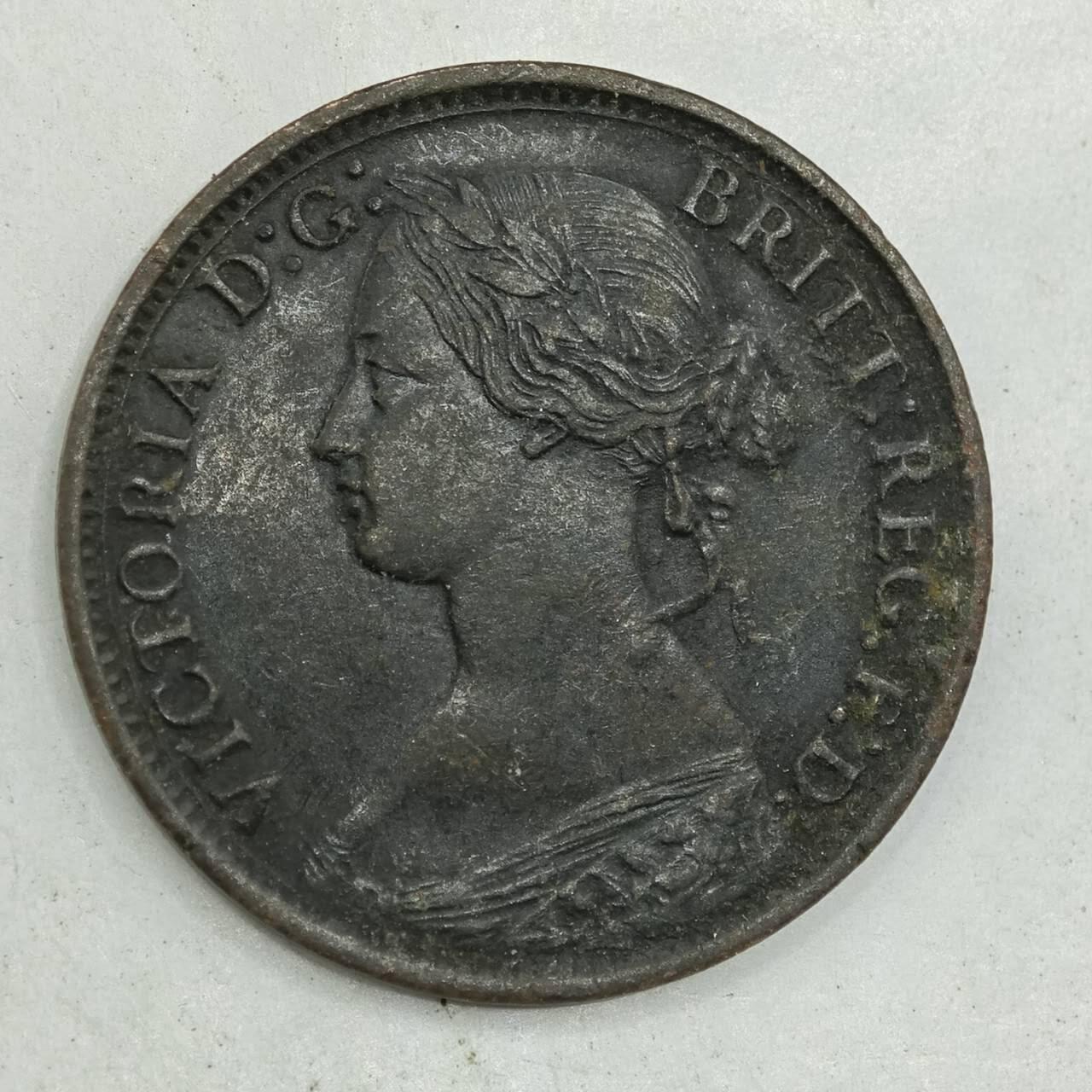 【淘币小摊】限时拍第七百八十四拍  老铜币场  满百包邮可预留两周  周一统一发货  英国1862年维多利亚法新铜币