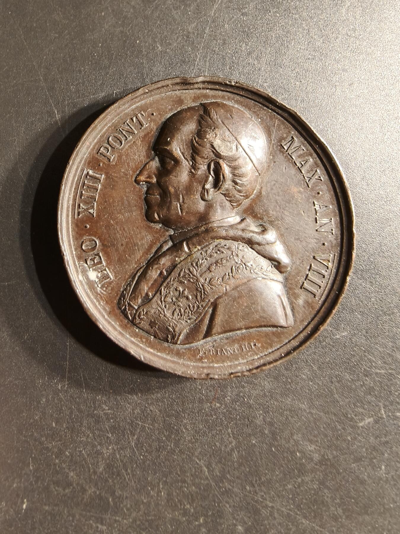 老王徽章第160期  梵蒂冈教皇利奥十三世朝圣者大铜章     原铸     直径43mm.   重量40g