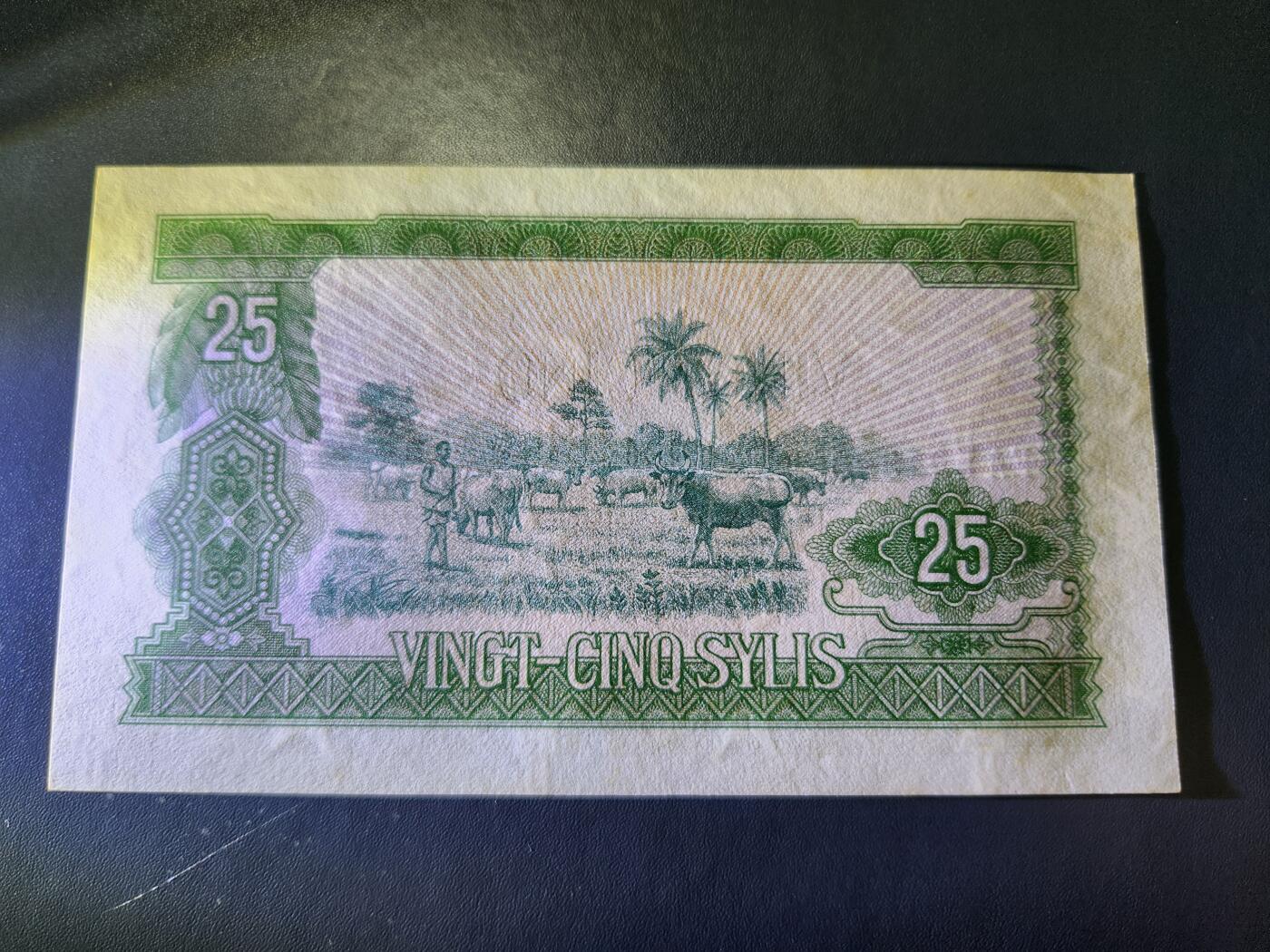 11月1号晚上8点 外国纸币自动截拍第50场