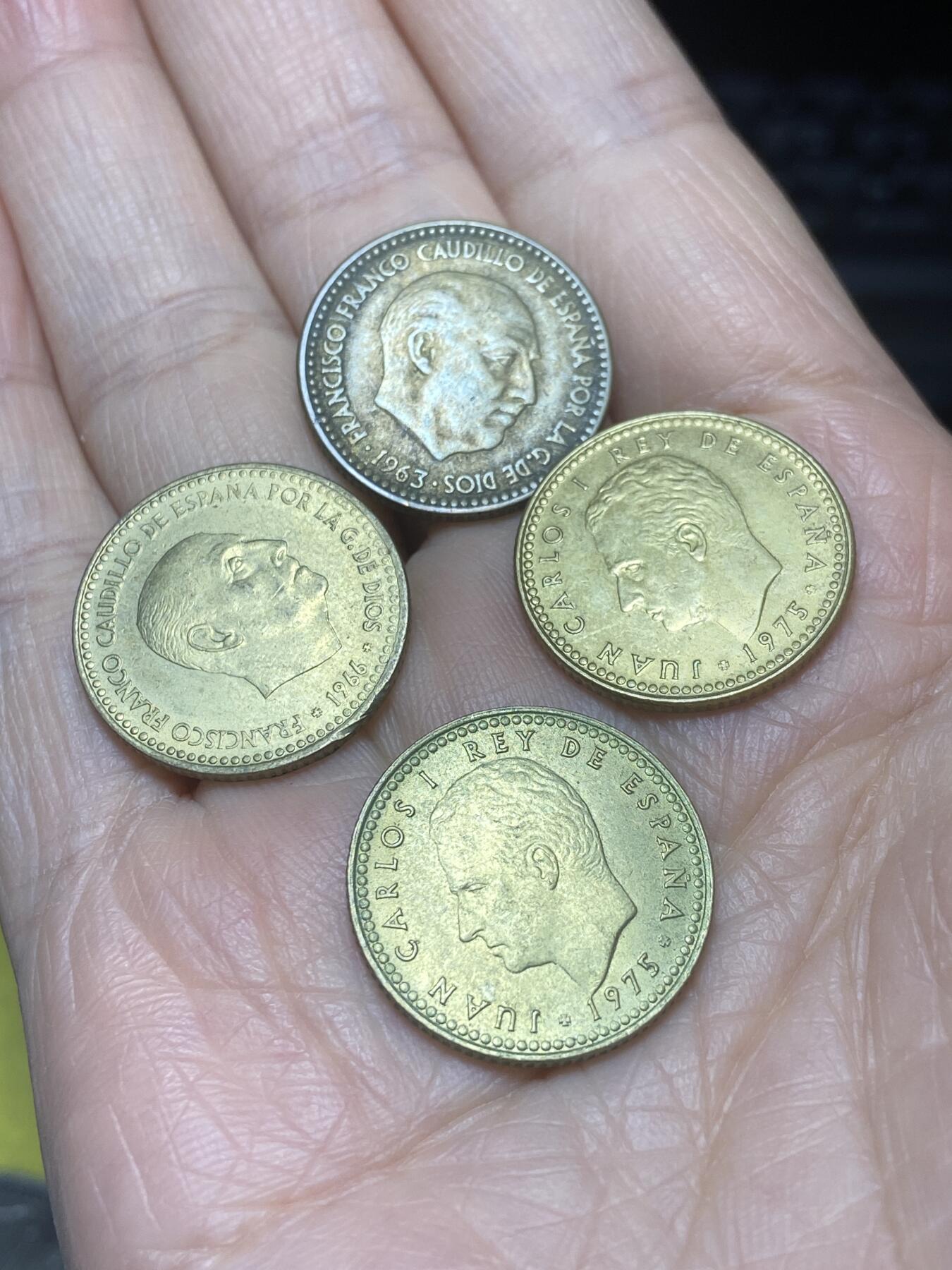 2025年第一百二十场(总第一百四十六场）外国好品散币(免佣金)