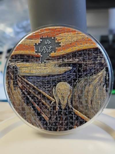 第180期拍卖【长期征集拍品】【北京币展专场】 - 喀麦隆2022年拼图爱德华·蒙克呐喊3盎司彩色银币，999银，发行340枚