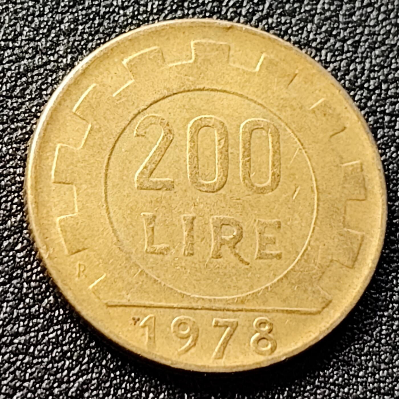 泉币菌-第122场-精品福利场 意大利1978年200里拉 丰收女神 齿轮 铝青铜币 外国硬币 24mm 