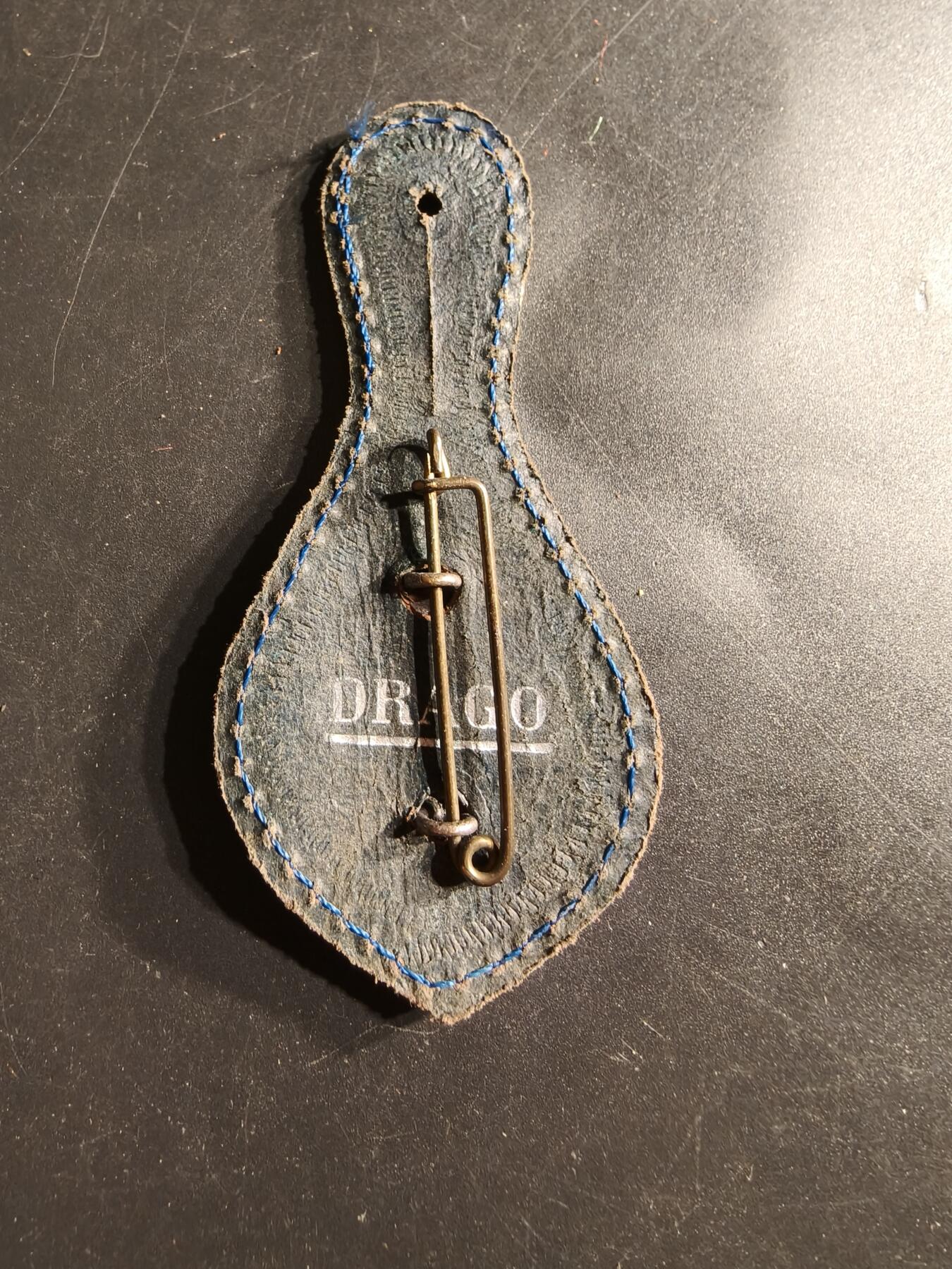 老王徽章第160期  法属索马里海岸材料和建筑服务部门证章     法国殖民地时期