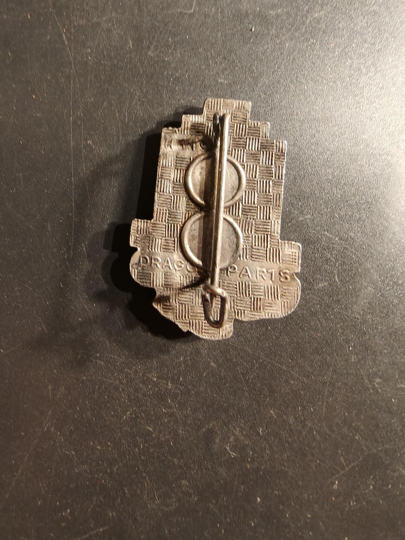 老王徽章第160期 法国外籍军团第13半旅/团证章 