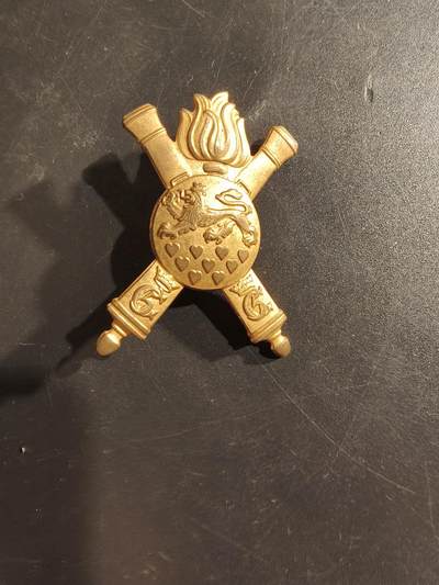 老王徽章第160期 - 丹麦皇家炮兵帽徽