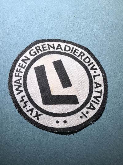 盛世勋华——号角文化勋章邮票专场拍卖第286期 - 德国（1939）武装党卫军第15掷弹兵师“拉脱维亚”布质臂章 极为少见 贵重藏品 真假自辨