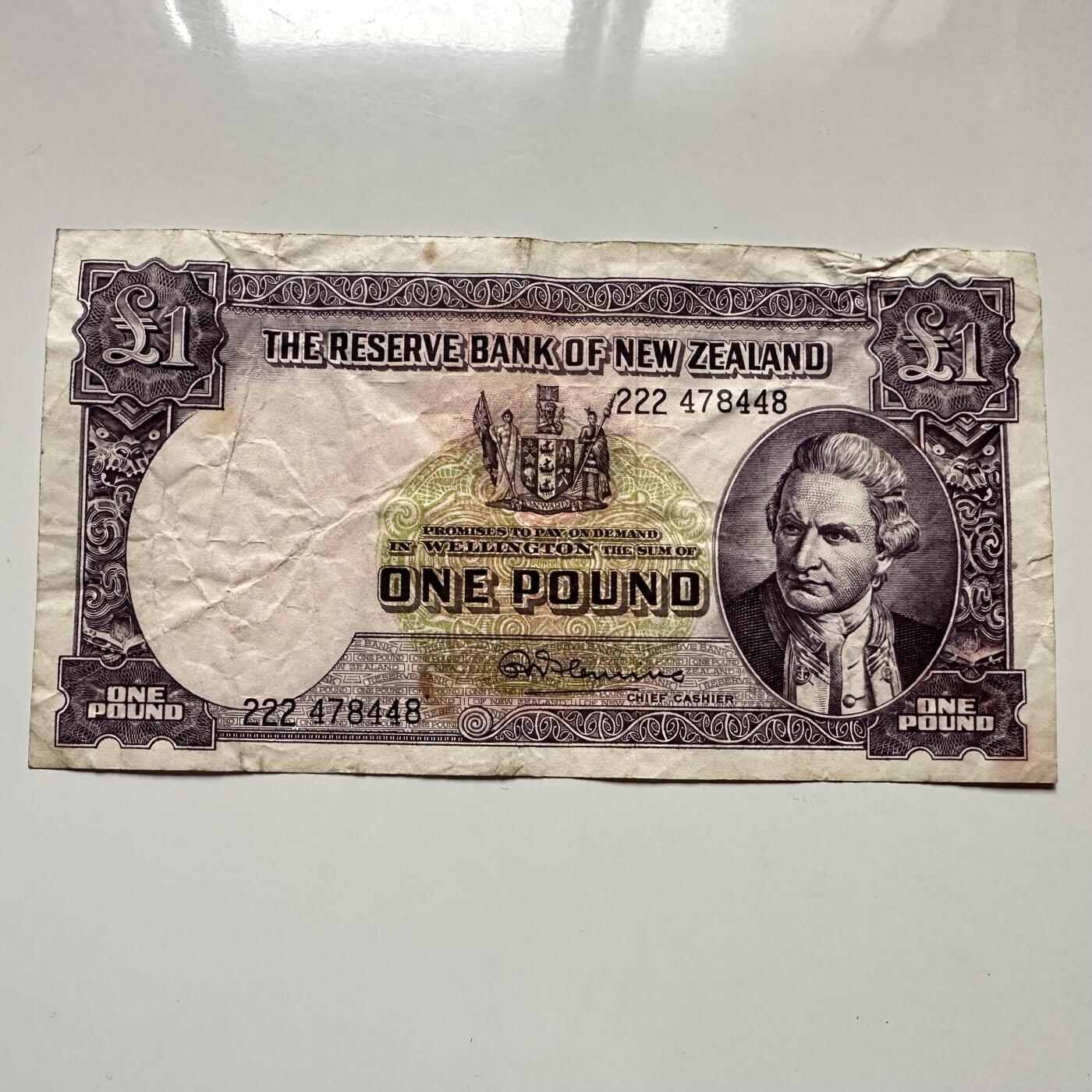 🌹外币初藏🌹🐯2025年第122场  每周二四六晚8️⃣点 接代拍 新西兰1940版1镑