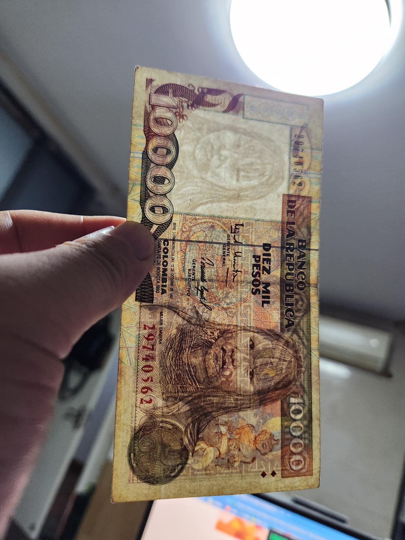 11月1号晚上8点 外国纸币自动截拍第50场