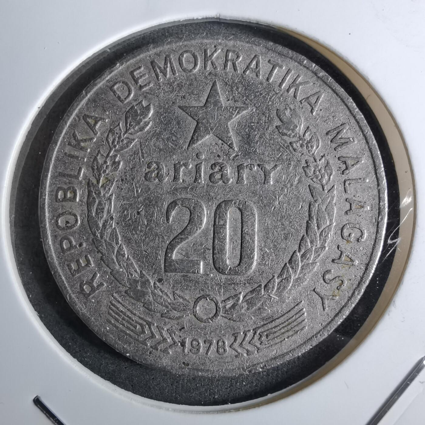 沼泽如烟--第886场 马达加斯加1978年20阿里亚里