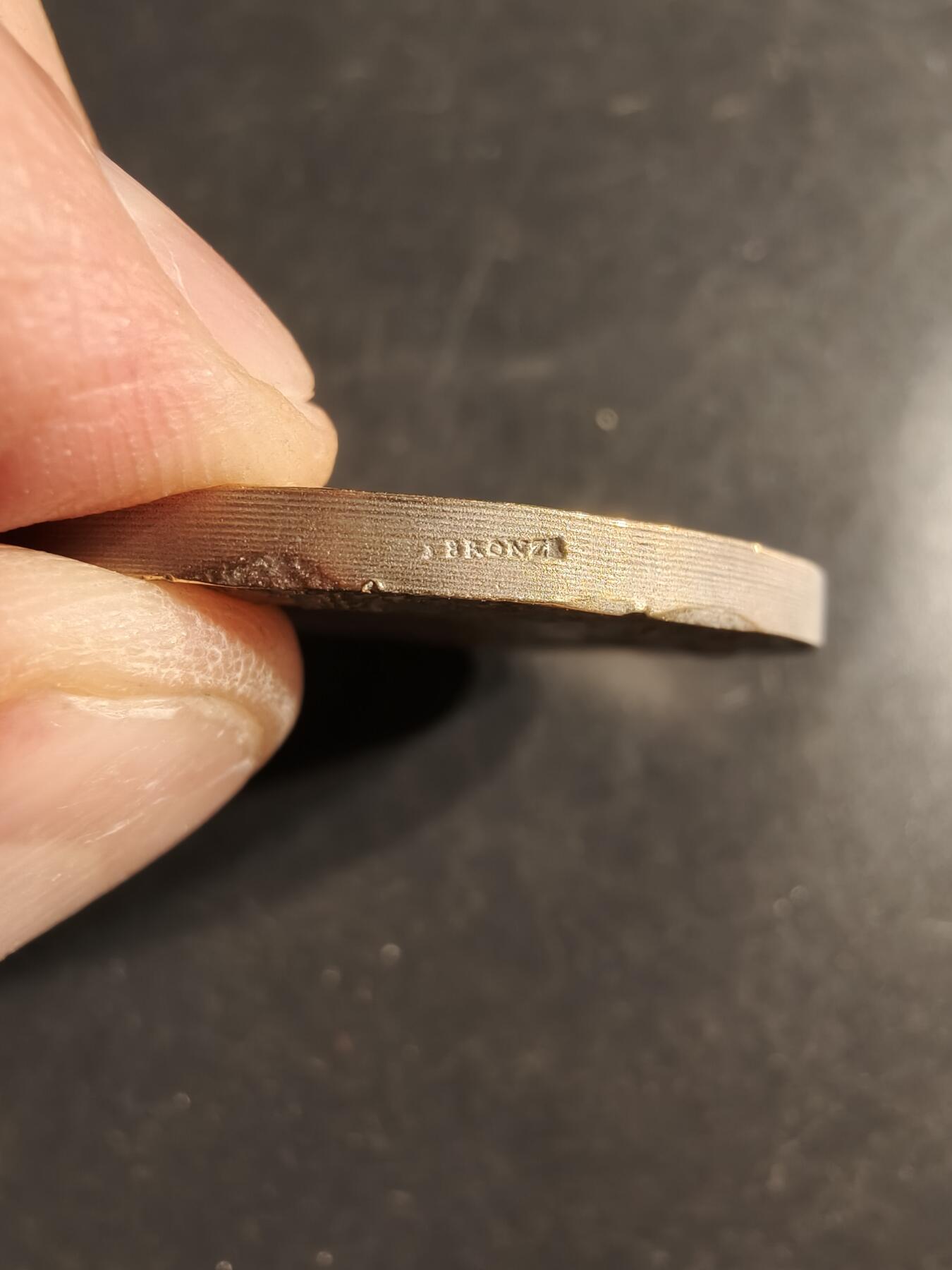 老王徽章第160期 法国农业协会镀银大铜章     播种     直径41mm.   重量36.2g